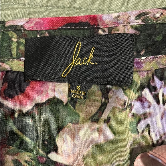 Floral Sleeveless Dress - Picture 3 of 3